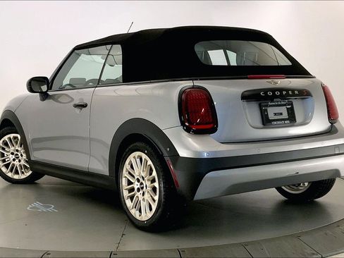 New 2026 MINI Cooper S image 2