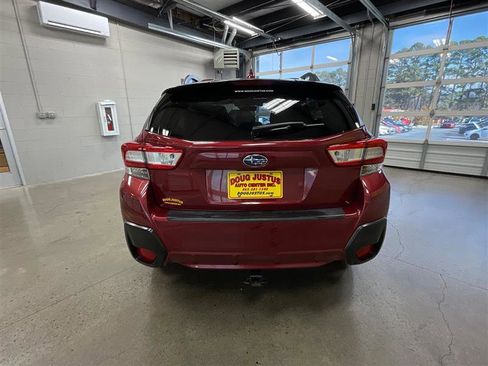 Used 2019 Subaru Crosstrek 2.0i Premium image 4