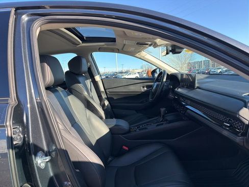 Used 2024 Honda Accord EX-L image 18