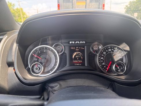 Used 2019 RAM 1500 Big Horn AWD/4WD image 23