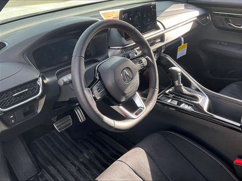 Used 2025 Acura ADX A-Spec image 14