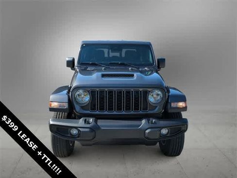 New 2025 Jeep Gladiator Sport image 3