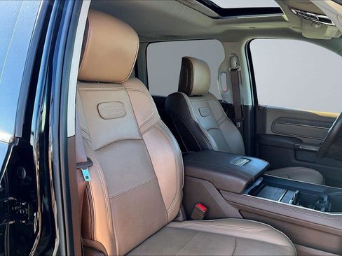 Used 2024 RAM 3500 Limited w/ Safety Group image 19