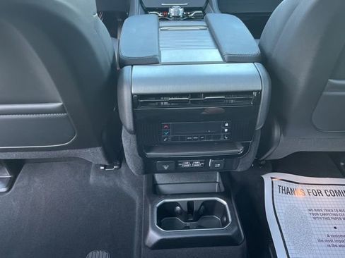 New 2026 Jeep Grand Wagoneer Limited AWD/4WD image 18