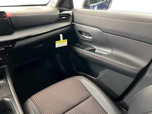 New 2026 Nissan Kicks SR w/ SR Premium Package image 10