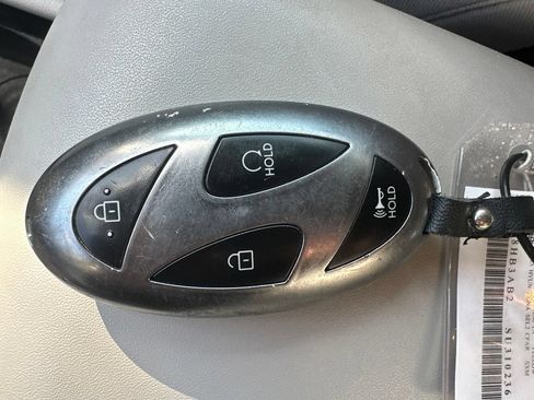 Used 2025 Hyundai Kona SEL FWD image 28