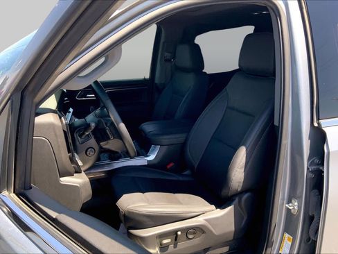 Used 2023 Chevrolet Silverado 1500 LTZ w/ LTZ Premium Package AWD/4WD image 8