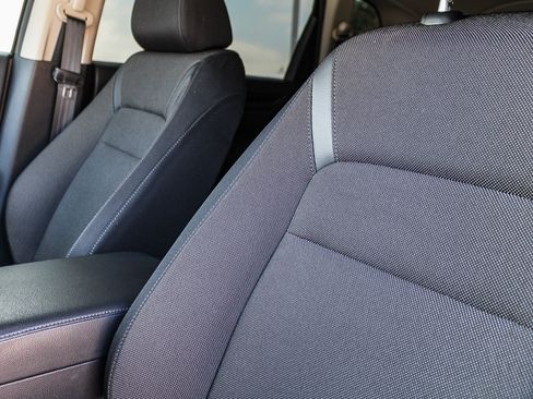 Used 2025 Honda CR-V LX image 24