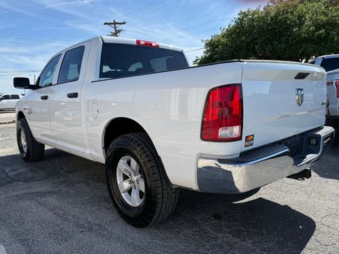 Used 2019 RAM 1500 Tradesman w/ Chrome Plus Package AWD/4WD image 5