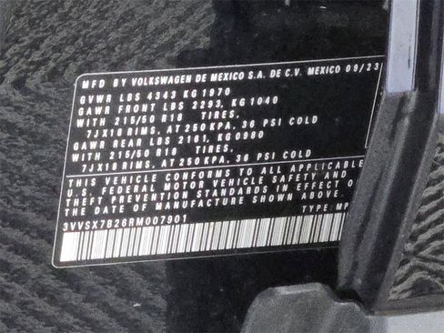 Used 2024 Volkswagen Taos SE image 19