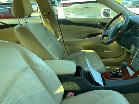 Used 2011 Lexus ES 350 FWD image 8