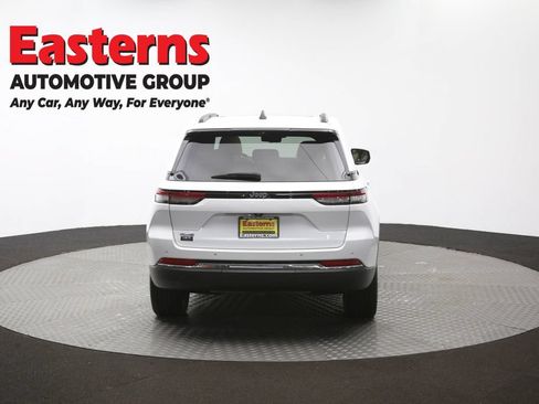 Used 2022 Jeep Grand Cherokee Limited 4xe w/ Luxury Tech Group II AWD/4WD image 43
