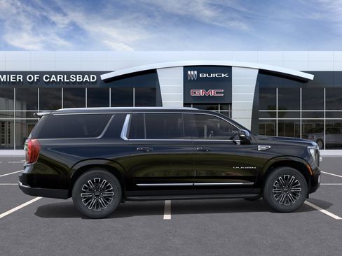 New 2026 GMC Yukon XL Elevation w/ Elevation Premium Package RWD image 40