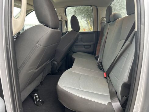 Used 2024 RAM 1500 Classic SLT image 10