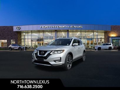 Used 2019 Nissan Rogue SL w/ Premium Package