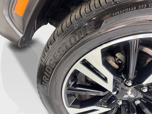 Used 2024 Mitsubishi Eclipse Cross SE image 90