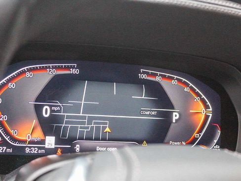 Used 2023 BMW X6 xDrive40i w/ Premium Package image 32