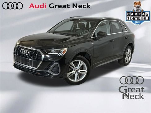 Used 2024 Audi Q3 2.0T Premium w/ Convenience Package AWD/4WD image 1