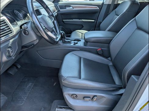 Used 2021 Volkswagen Atlas SE AWD/4WD image 10