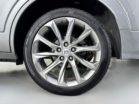 Used 2024 Buick Encore GX Avenir w/ Avenir Technology Package AWD/4WD image 33