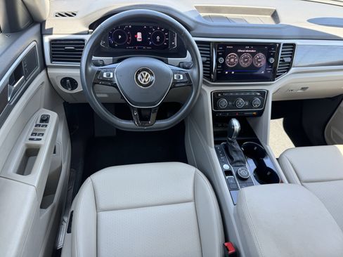Used 2019 Volkswagen Atlas SEL image 7