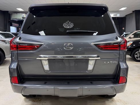 Used 2016 Lexus LX 570 4WD image 10