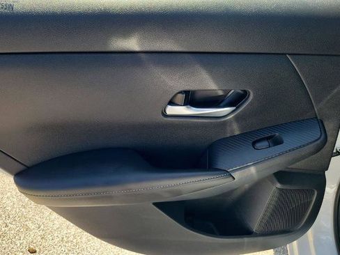 Certified 2023 Nissan Sentra SV image 17