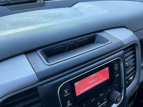 Used 2014 RAM 1500 Express image 21