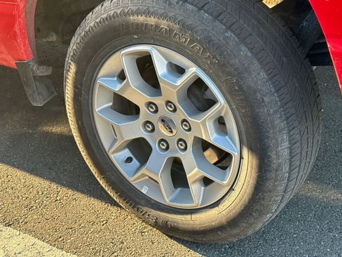 Used 2023 Ford F150 XLT image 7