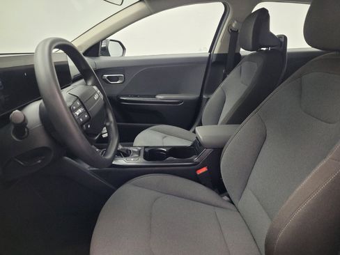 Used 2025 Kia K4 FWD image 17
