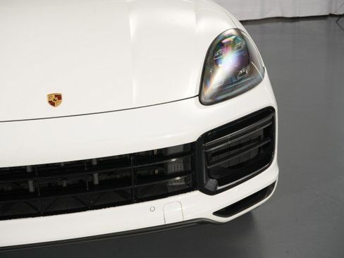 Used 2019 Porsche Cayenne Turbo AWD/4WD image 9