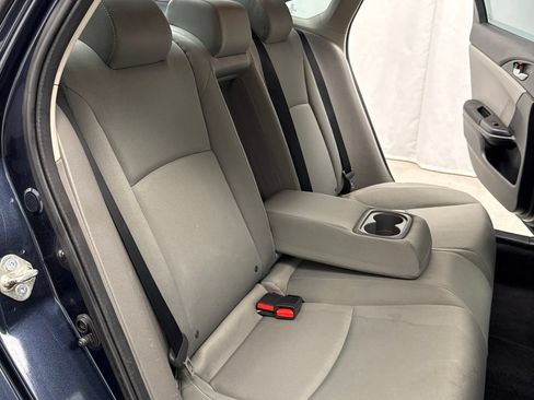 Used 2018 Honda Civic EX-T image 32