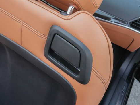 Used 2024 BMW M440i Convertible w/ Premium Package image 38