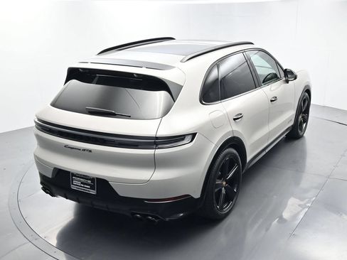 Certified 2026 Porsche Cayenne GTS AWD/4WD image 39