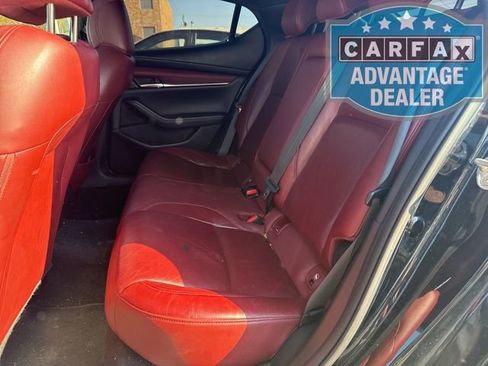 Used 2024 MAZDA MAZDA3 Hatchback w/Premium Plus Pkg image 6