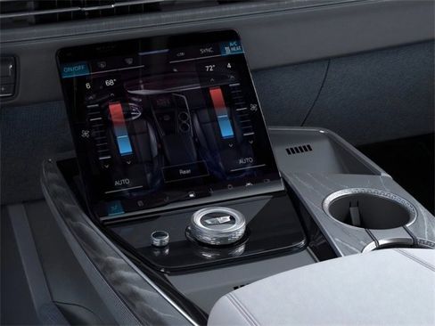 New 2025 Cadillac Escalade IQ Luxury 1 w/ LPO, Radiant Package image 23