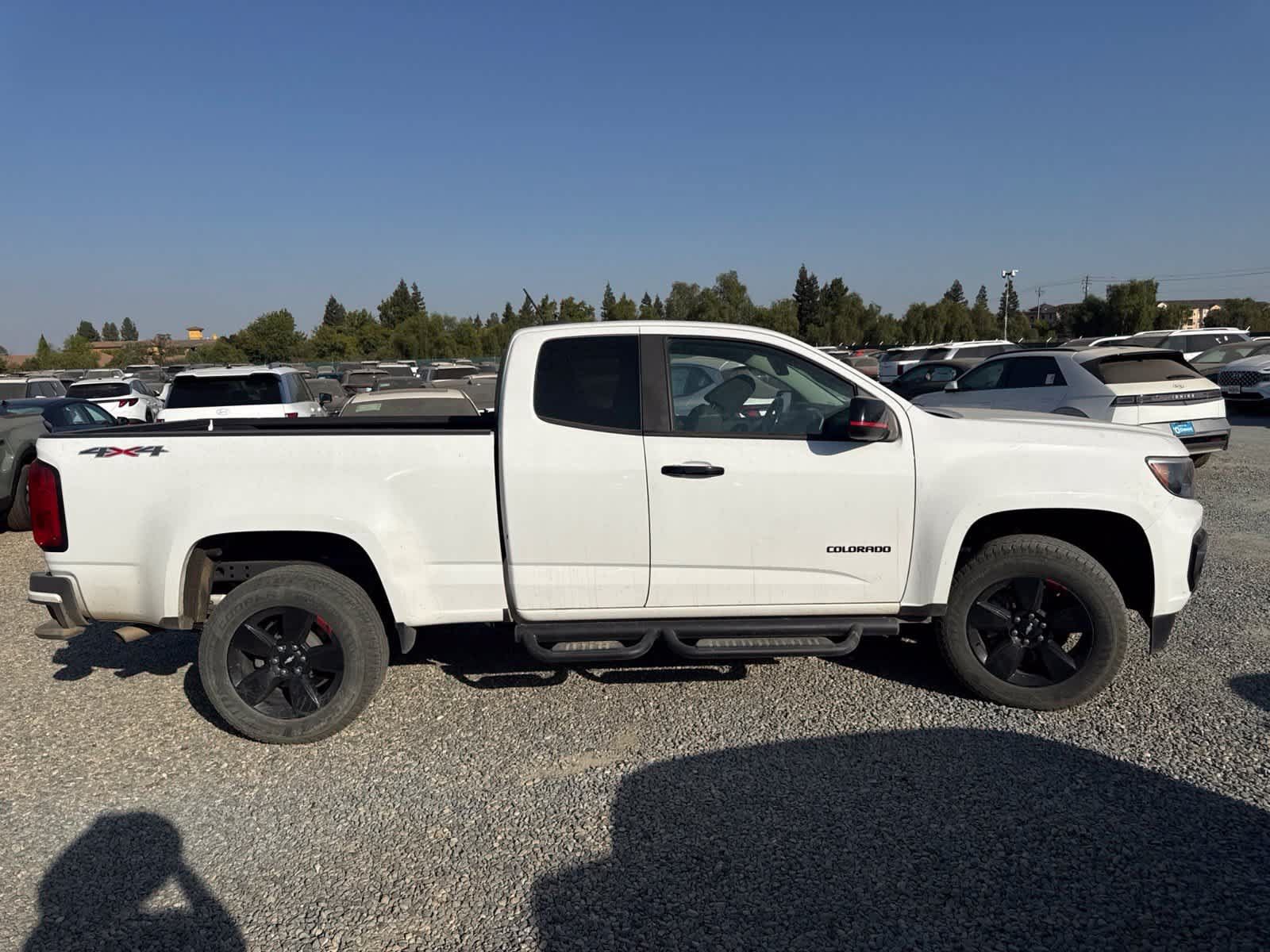 Used 2021 Chevrolet Colorado LT w/ Redline Special Edition AWD/4WD image 3