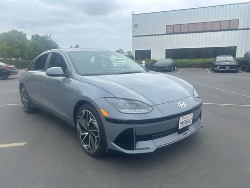 Used 2024 Hyundai Ioniq 6 Limited RWD image 2