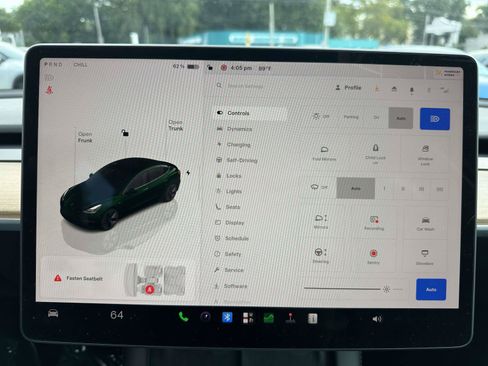 Used 2023 Tesla Model 3 Standard Range RWD image 26