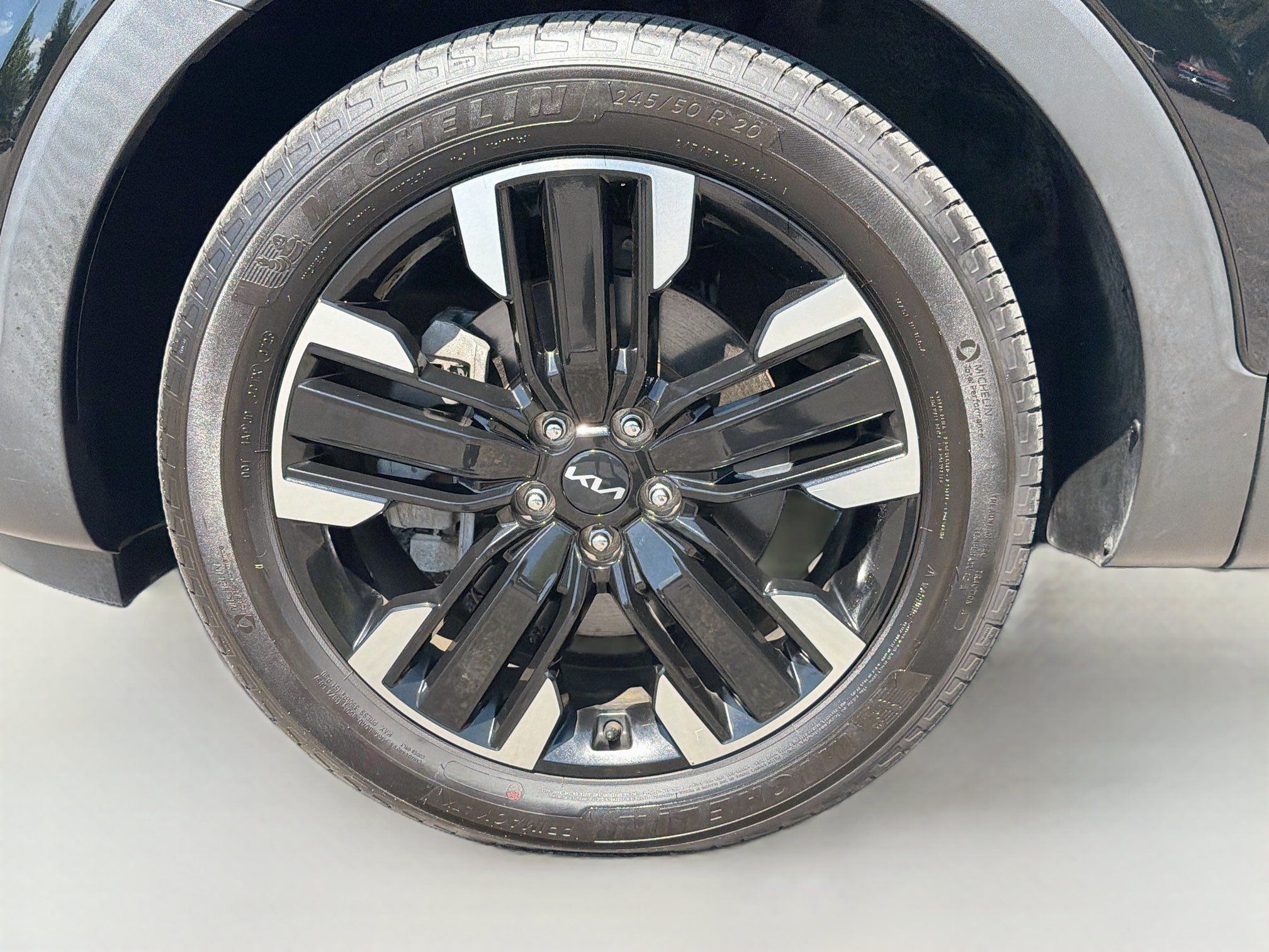 Used 2023 Kia Telluride SX Prestige AWD/4WD image 34