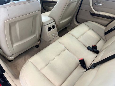 Used 2006 BMW 325i Sedan image 25