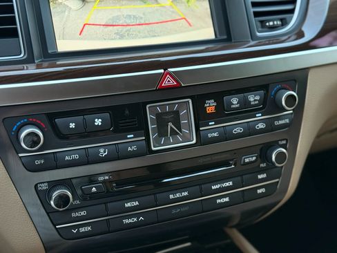 Used 2018 Genesis G80 3.8 image 29