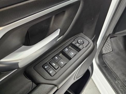 Used 2025 RAM 1500 Big Horn image 18