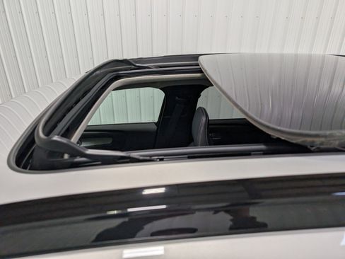 Used 2024 Volvo XC40 B5 Ultimate w/ Protection Package Premier image 8