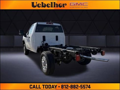New 2026 GMC Sierra 2500 Pro w/ Convenience Package image 7