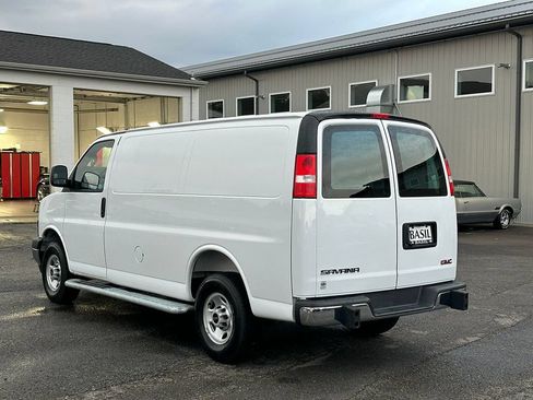 Used 2025 GMC Savana 2500 w/ Driver Convenience Package RWD image 7