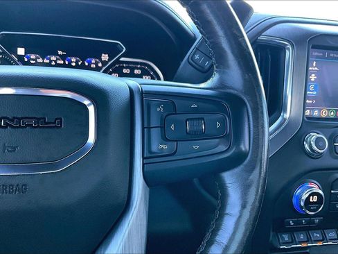 Used 2021 GMC Sierra 2500 Denali AWD/4WD image 19