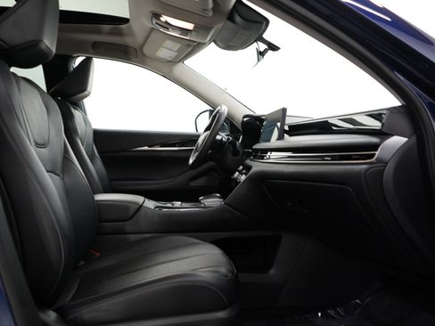 Used 2023 INFINITI QX60 Pure image 11