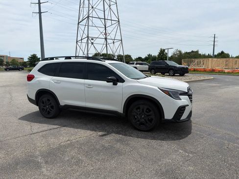 Certified 2023 Subaru Ascent Onyx Edition AWD/4WD image 12