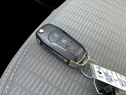 Certified 2022 Ford Escape S image 11